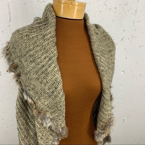 Alberto Makali Size Medium Alpaca Wool Knit Blend Rabbit Fur Trim Vest Cardigan - Picture 7 of 15